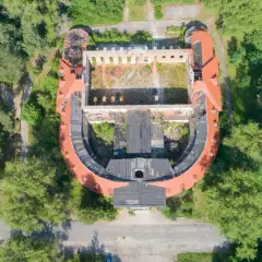 Borne Sulinowo atrakcje: odkryj tajemnice wojskowej historii i przyrody