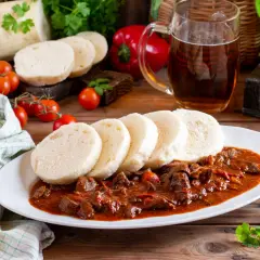 Co zjeść w Czechach? Odkryj najlepsze tradycyjne potrawy i smaki