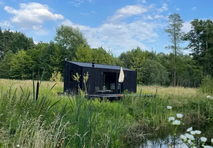 Domek nad jeziorem łódzkie - idealne miejsce na relaks i wypoczynek