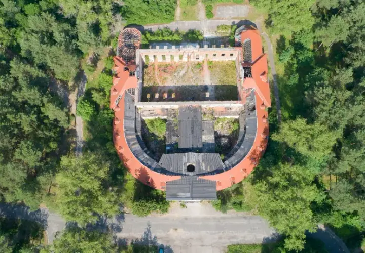 Borne Sulinowo atrakcje: odkryj tajemnice wojskowej historii i przyrody