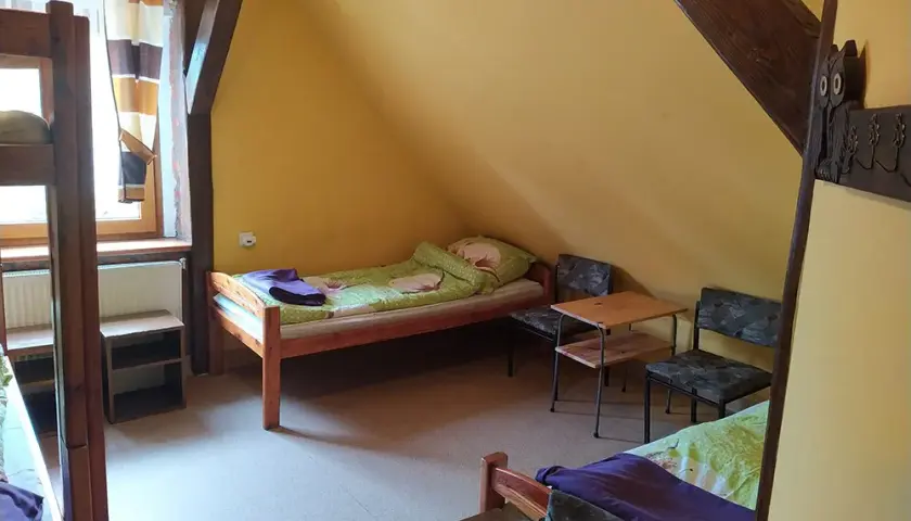Czy schronisko może odmówić noclegu? Poznaj ważne zasady i wyjątki