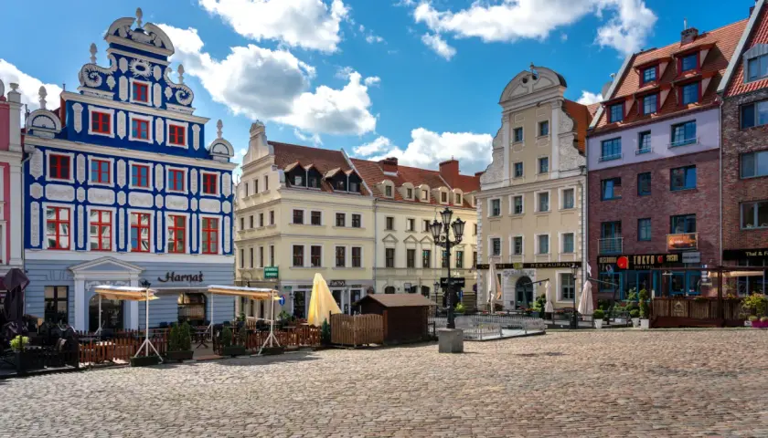 Gdzie zjeść w Szczecinie: najlepsze miejsca na smaczne posiłki