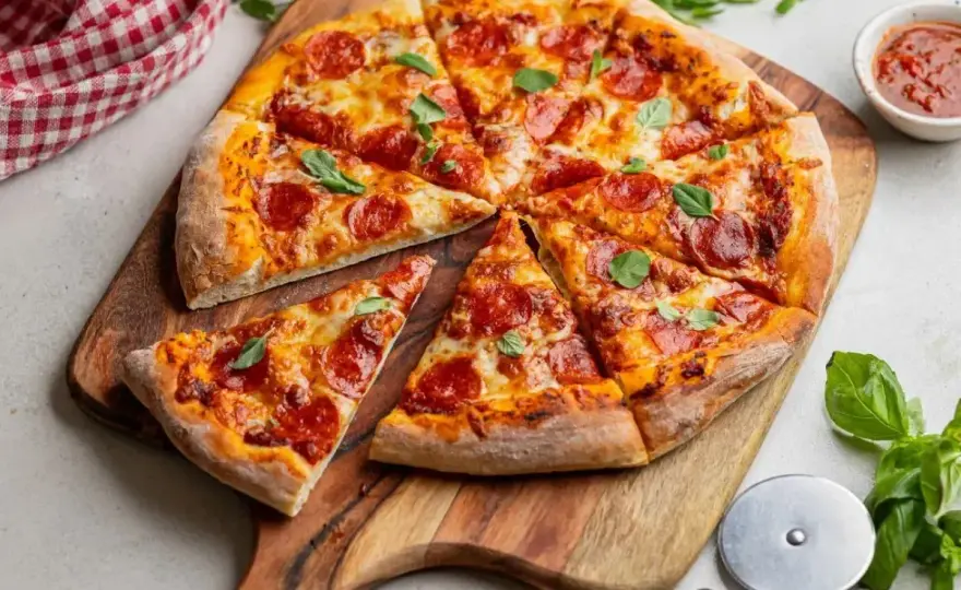 Pepperoni – jak wybrać, używać i nie zepsuć pizzy?
