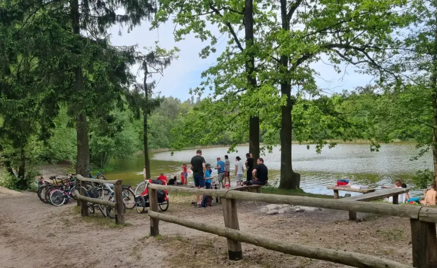 Jezioro Babskie - idealne miejsce na relaks i przygodę w naturze