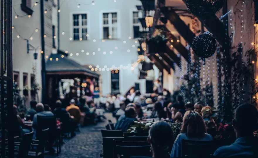 Restauracje Wrocław - Jak wybrać idealne miejsce na każdą okazję?