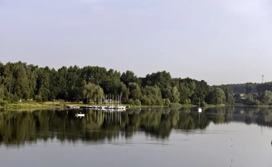 Zalew Przeczyce - Spokojny wypoczynek nad wodą? Sprawdź!