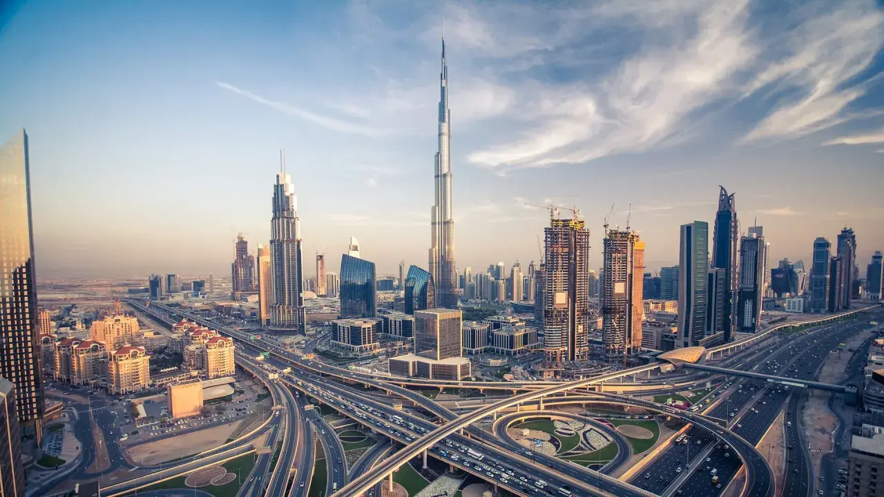 Kiedy jechać do Dubaju, aby uniknąć upałów i cieszyć się atrakcjami?